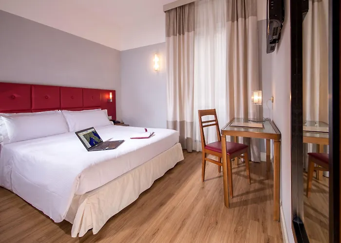 Western Astrid Otel