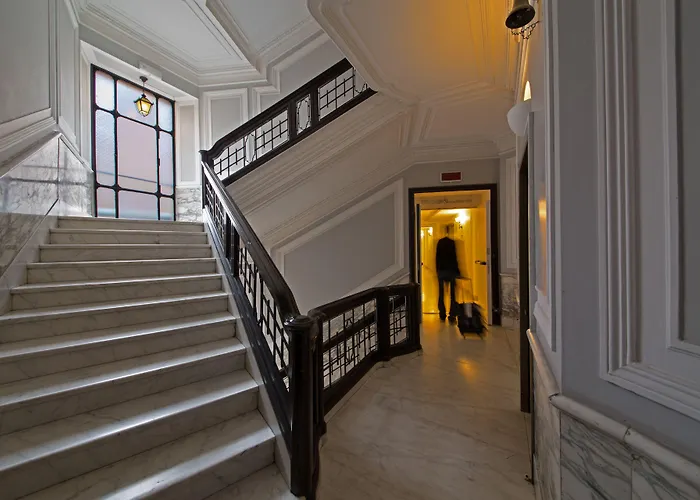 Western Astrid Otel Roma