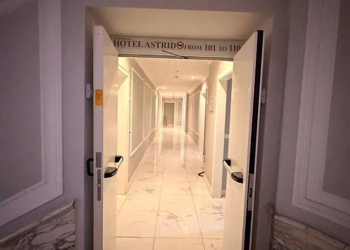 Otel Western Astrid